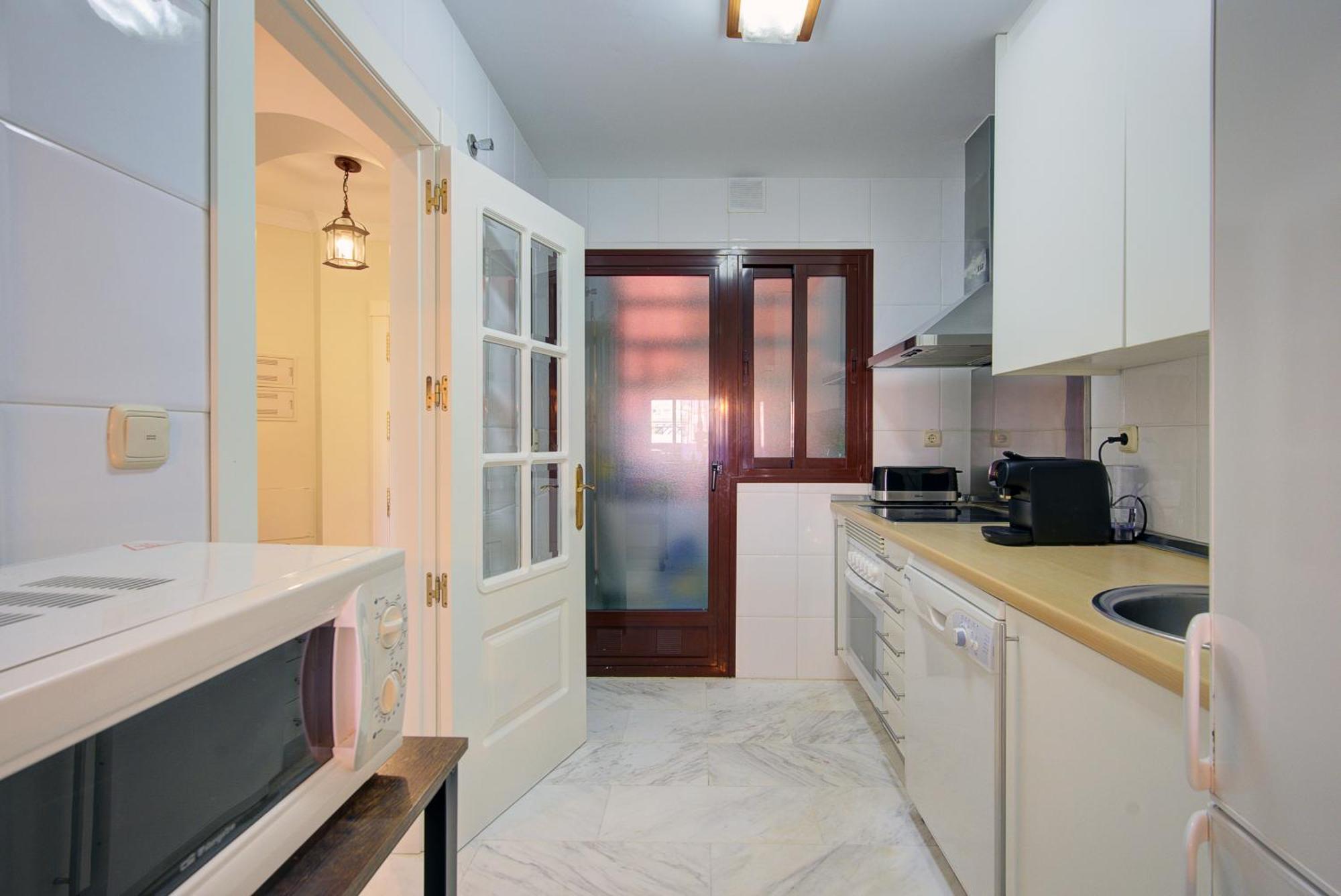 Comeback Noches De Blanco Saten Appartement Motril