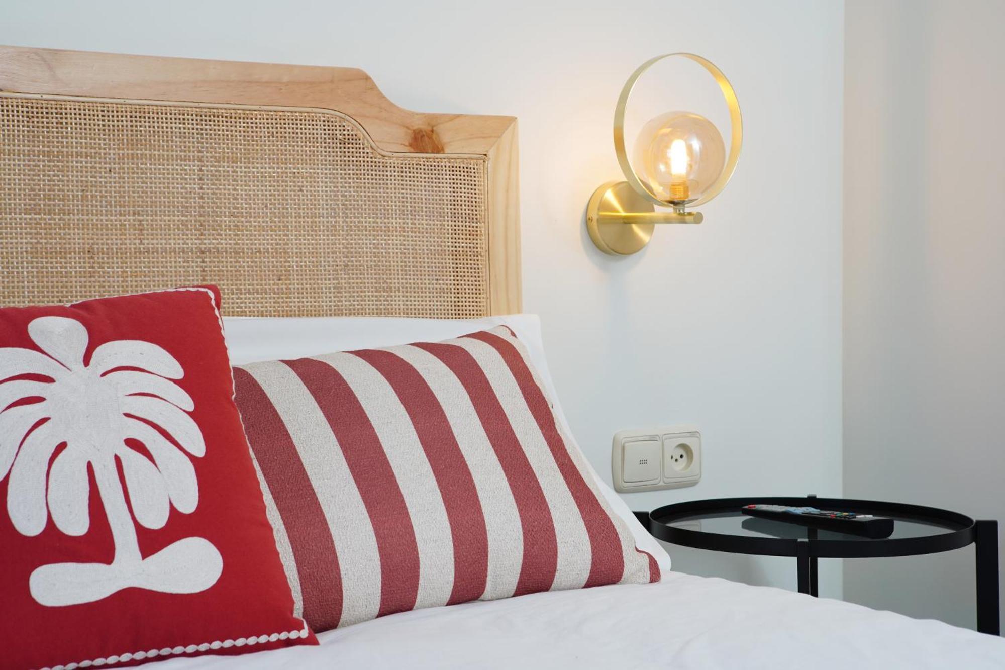 Comeback Noches De Blanco Saten Apartament *