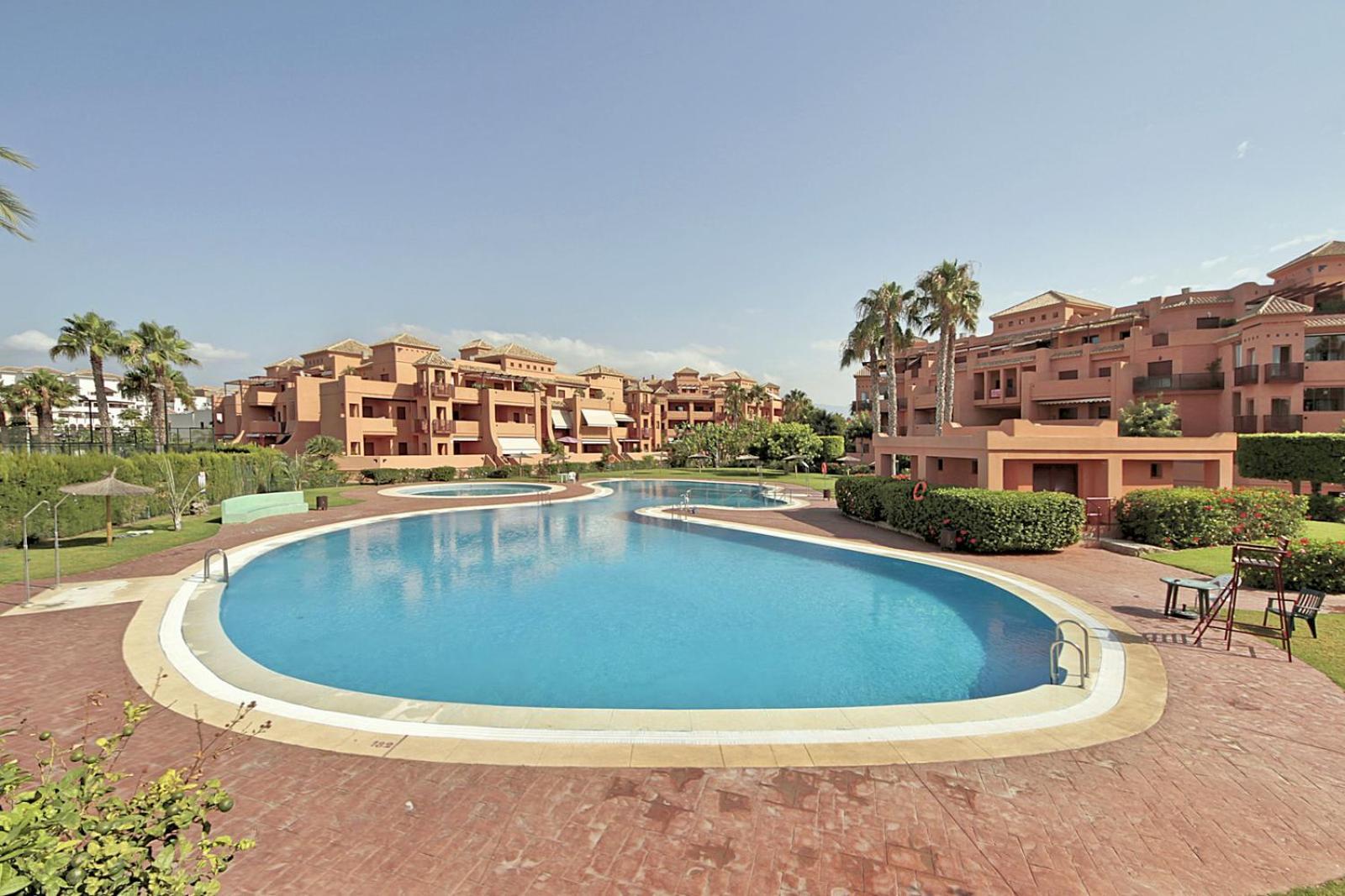 Apartament Comeback Noches De Blanco Saten *