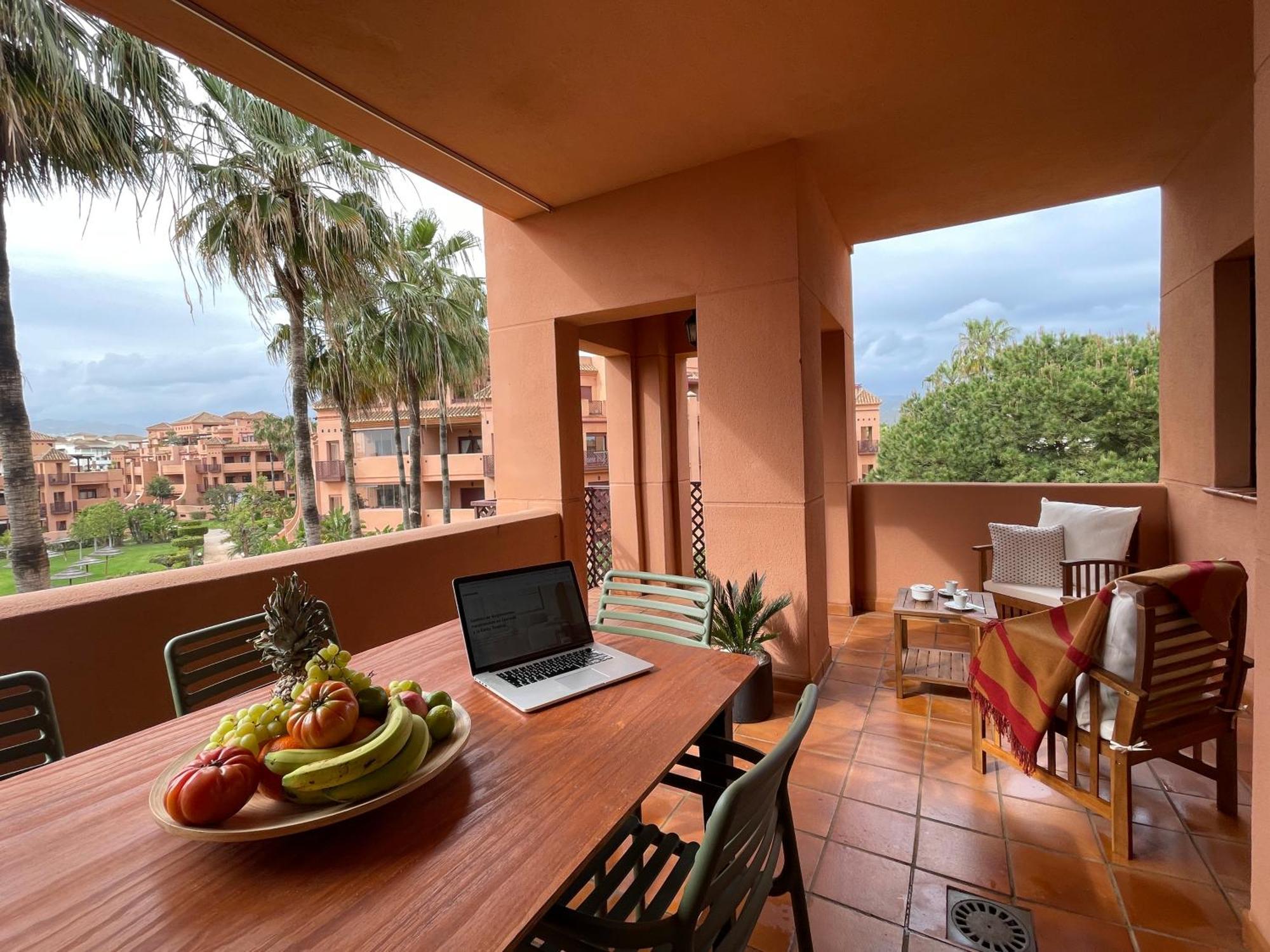 Appartement Comeback Noches De Blanco Saten *